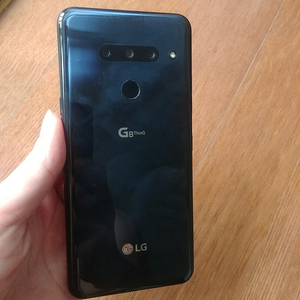 LG G8