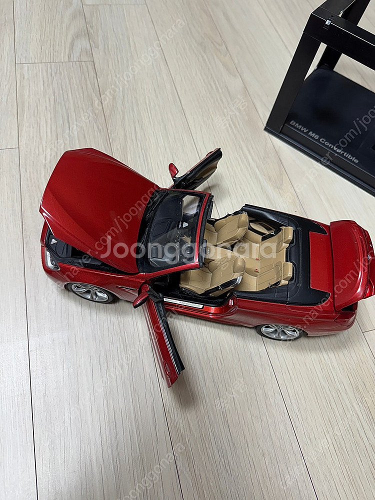 BMW M6 컨버터블 18:1 다이캐스트--2