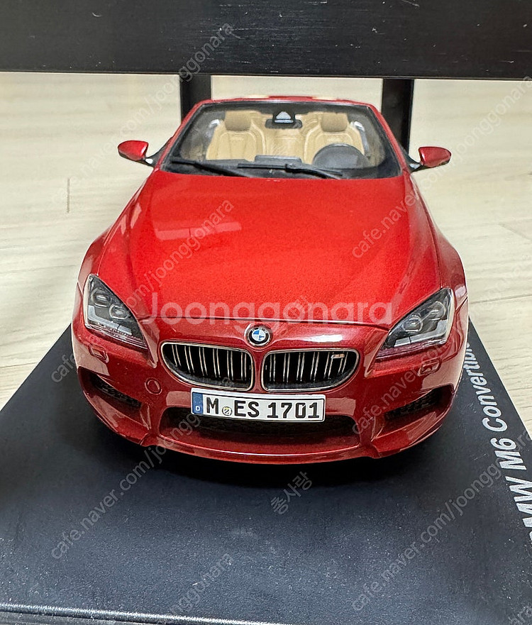 BMW M6 컨버터블 18:1 다이캐스트--5