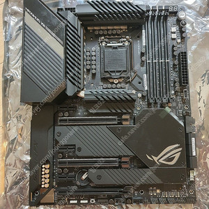 ASUS ROG MAXIMUS XII HERO (WI-FI) z490