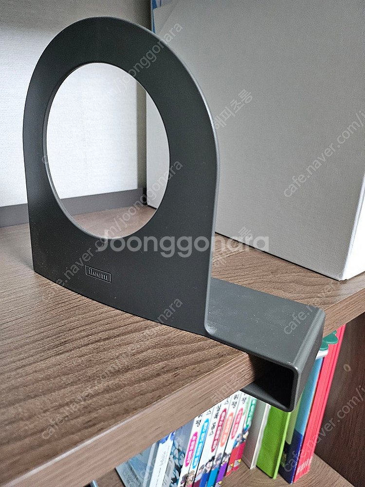 일룸책장 6단 가로182 세로30 높이212--1