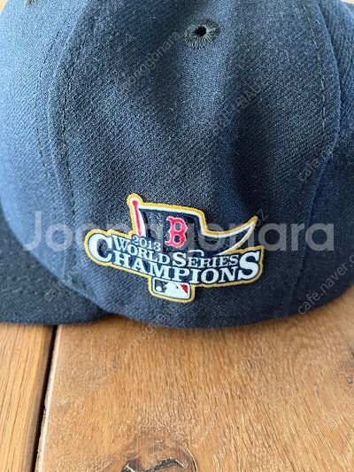 MLB 뉴에라 보스턴레드삭스 2013년도 우승 모자--3