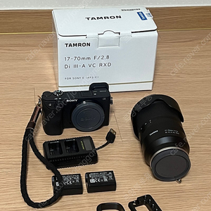 A6400 + 탐론 1770 (정품 배터리 3개 ) A급 판매