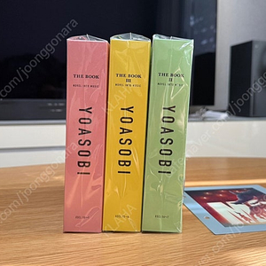 요아소비 (YOASOBI) 앨범 The Book 1,2,3 새 제품 판매합니다.