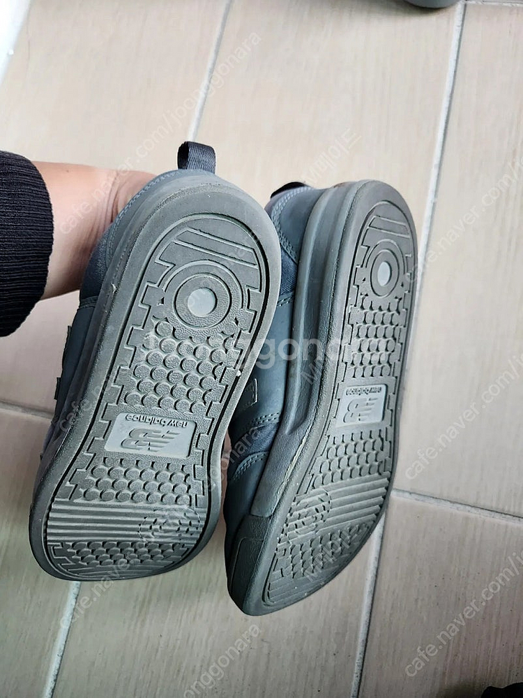 뉴발키즈 운동화 200--1