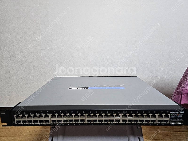 Linksys SWR248G4 48switch hub--3