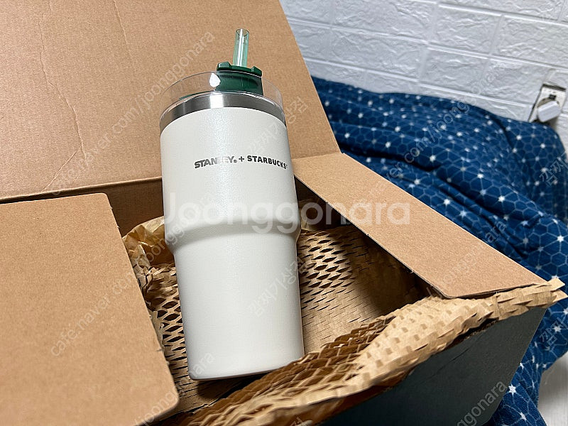 스타벅스 SS 스탠리 크림 켄처 텀블러 591mm (새...--0