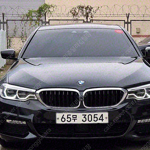 BMW 5시리즈 (G30) 520d M 스포츠 플러스 중고차 판매합니다 ★전액할부★저신용★