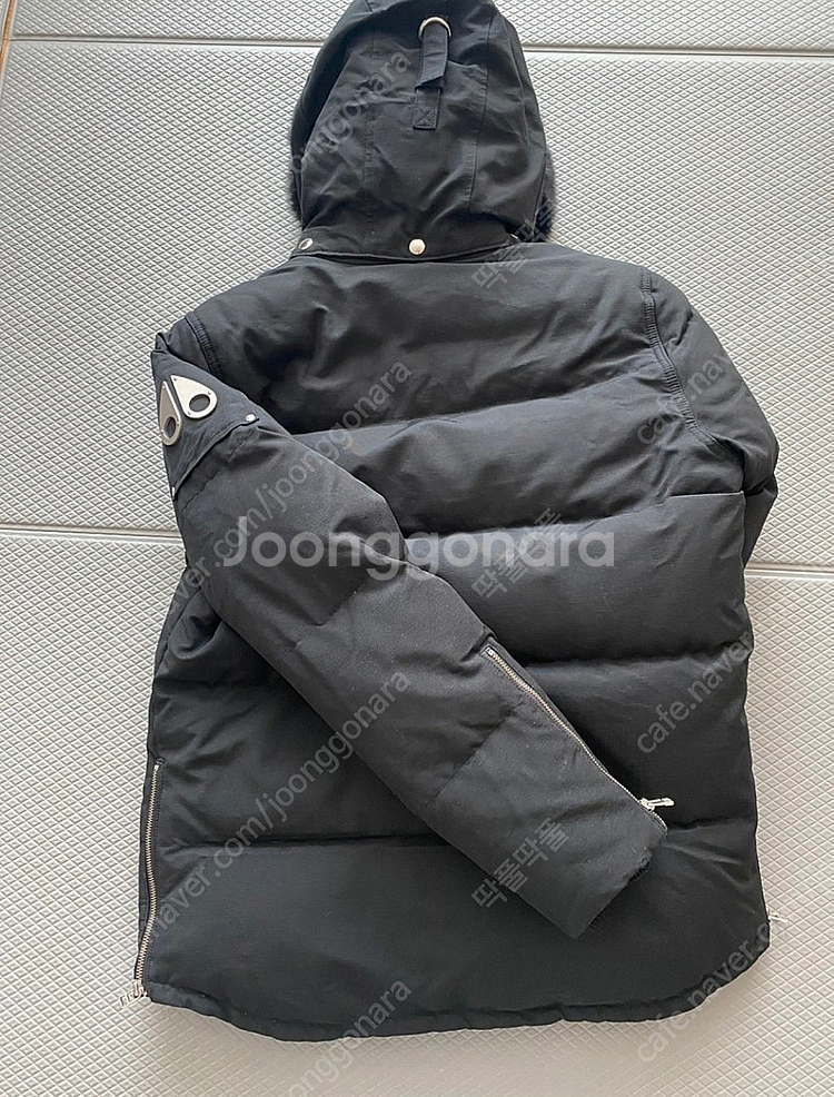무스너클 패딩--1