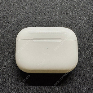 애플 에어팟 프로 1세대 맥세이프 호환 케이스 / Apple Airpods Pro 1 Magsafe Charging Case 팝니다.