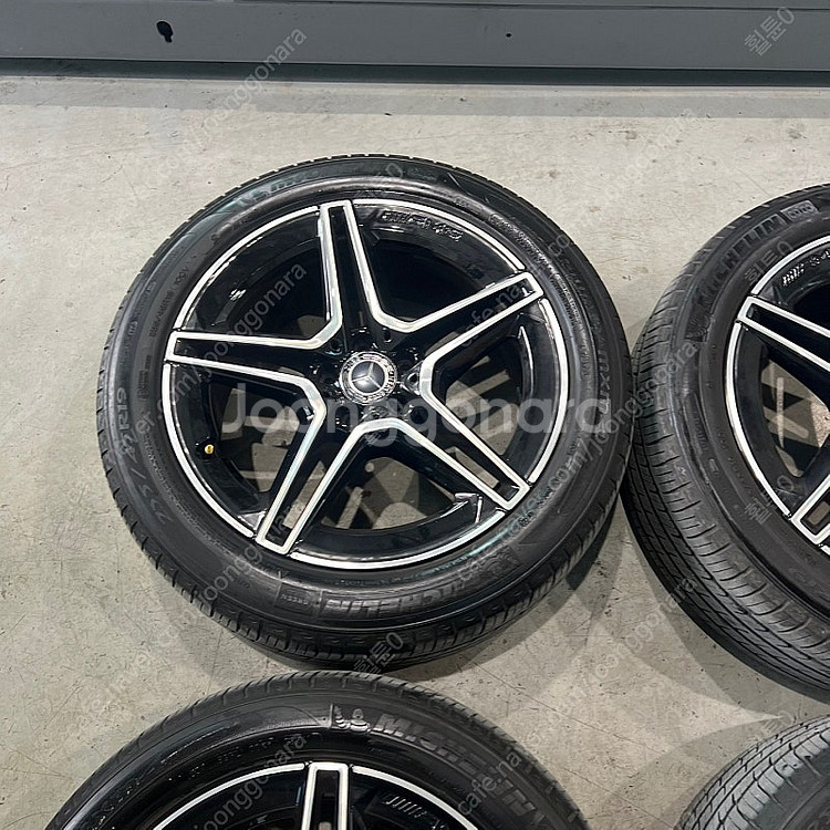 [ 정품 ] 벤츠 S클래스 W223 19인치 순정 휠 타이어 팝니다.--3