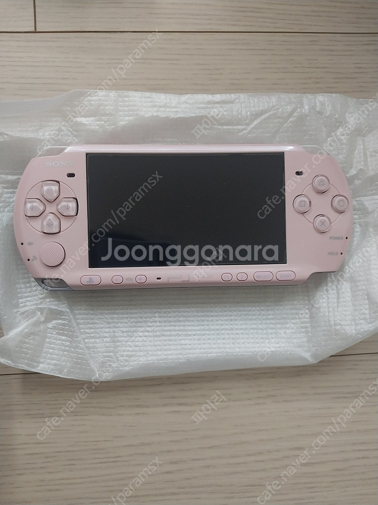 PSP 3000번 AKB48 한정판 박스셋 판매합니다.--5