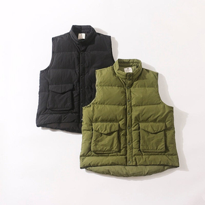 좌쓰 Snow Peak Recycled Nylon Ripstop Down Vest 스노우 피크 리사이클드 나일론 립스탑 다운 베스트 블랙, 카키