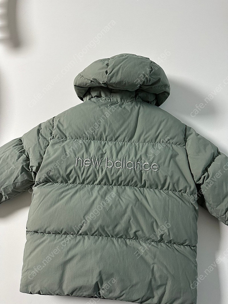뉴발란스키즈 리버서블 구스 패딩--4