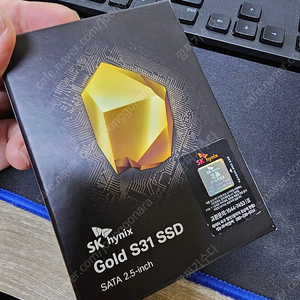 SK하이닉스 Gold S31 SSD 1T sata 2.5인치 팝니다.