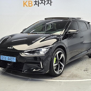 기아EV6 GT AWD (5인승)중고차 할부 리스 카드 저신용자 전액할부 가능합니다