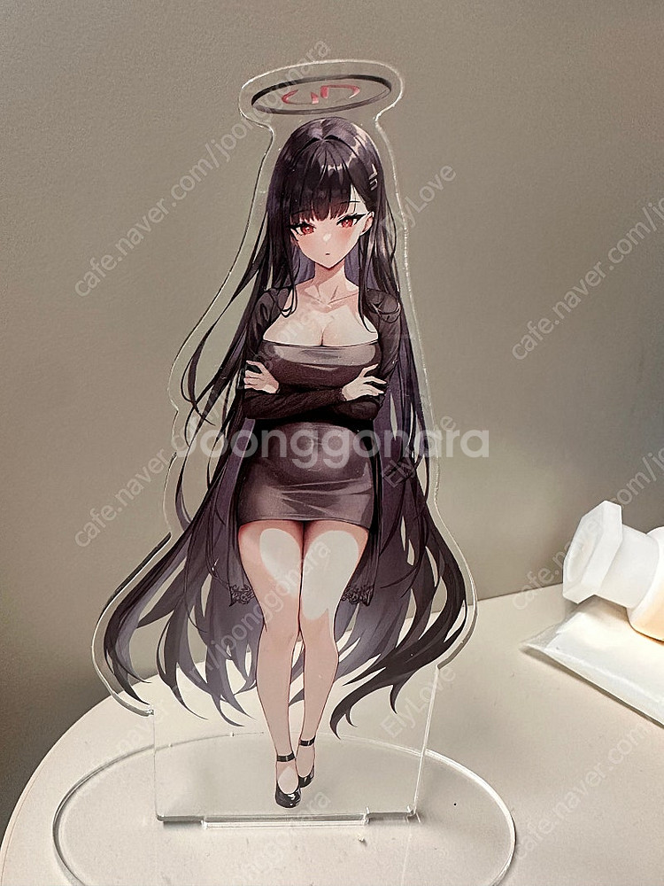 블루아카이브 리오 아크릴 스탠드 및 태피스트리 판매합니--0