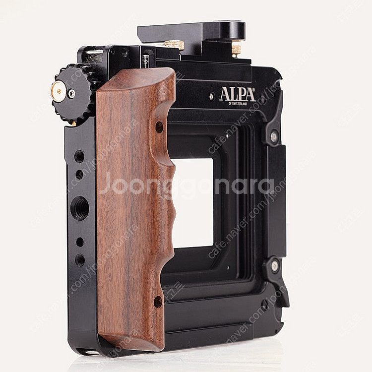 세계최고의 ALPA 12STC 알파 카메라와 페이즈원 ...--1