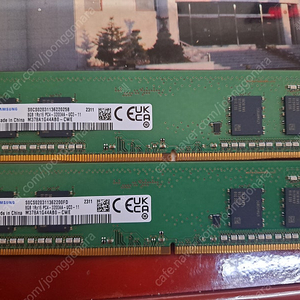 삼성 ddr4 25600 8g * 2개 팝니다