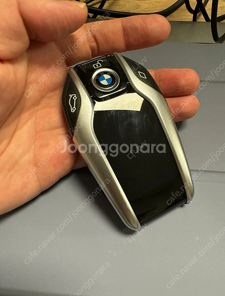 BMW 5시리즈(G30) 디스플레이키 팝니다--3