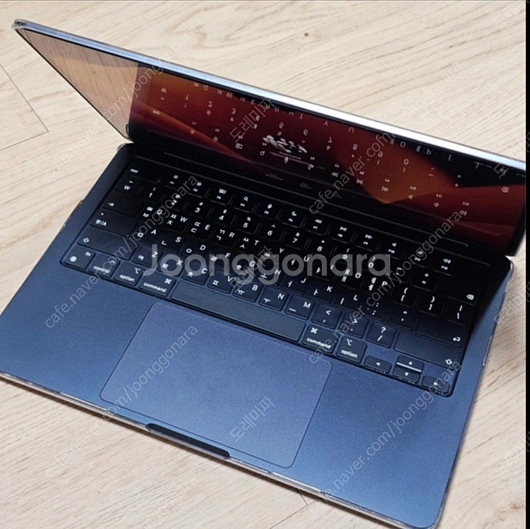 맥북에어 M2 256GB 13.6인치--3