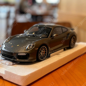 미니챔프 1:18 스케일 포르쉐 911 터보 S 2016 실버 그레이 다이캐스트 (minichamps 1:18 scale porsche 911 turbo s diecast)