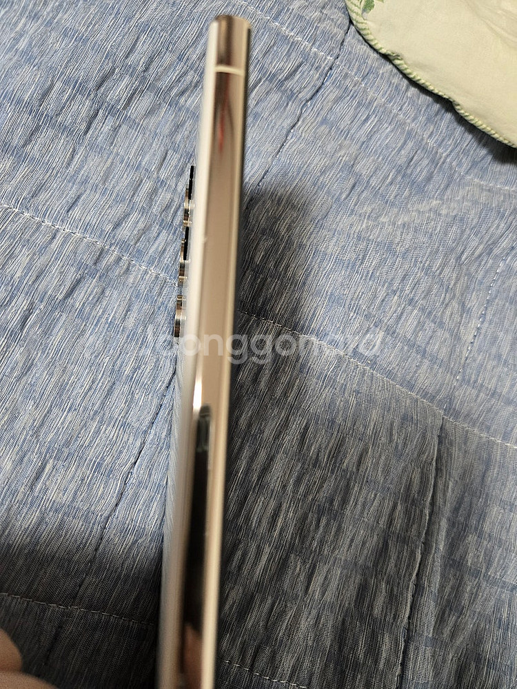 갤럭시 S23 울트라 512GB 화이트 색상 판매합니다--3
