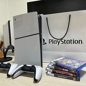 Ps5 슬림 디스크에디션 + 듀얼센스 컨트롤러 + 게임 4개