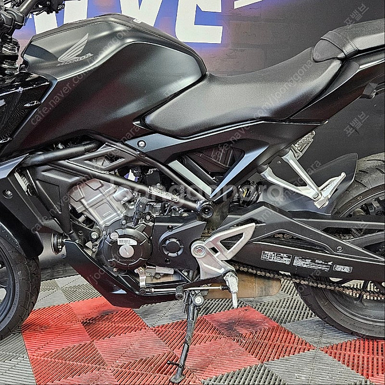 [포밸브] 23년식24년출고 혼다 CB125R : 입문...--9