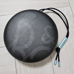 뱅앤올룹슨 베오사운드 A1 2세대 (Beosound A1 2nd Gen.) Anthracite Oxygen 블루투스 방수 무선 스피커