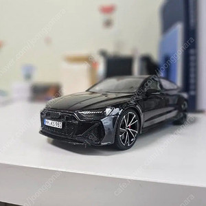 1:18 아우디 RS7 다이캐스트