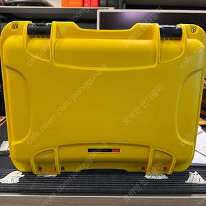 Nanuk 923 Protective Case with Padded Dividers (Yellow)