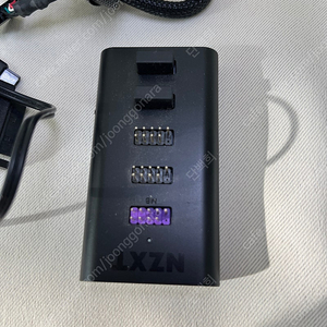 NZXT USB HUB 허브