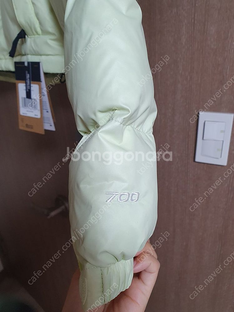 노스페이스 눕시 숏 패딩--2