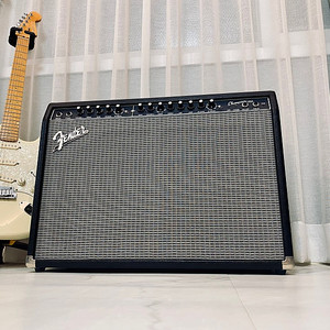 펜더 Fender 챔피언100 일렉기타앰프(전용 듀얼풋스위치 포함)