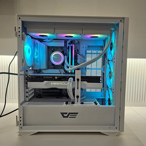 라이젠 7800X3D RTX 4080 SUPER 고사양 본체 팝니다.