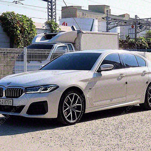 BMW 5시리즈 (G30) 530e M 스포츠 판매합니다 ★전액할부★저신용★