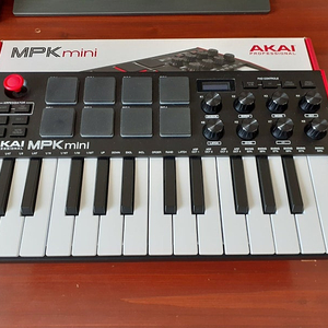 akai mpk mini 팝니다.