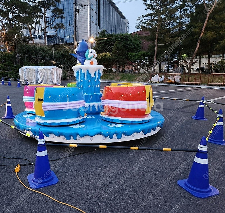우주비행선/키드라이더/회전컵 미니놀이기구중고판매 및 임...--1