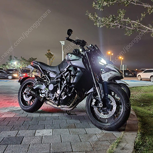 YAMAHA MT-09 2세대 17년식 보냅니다