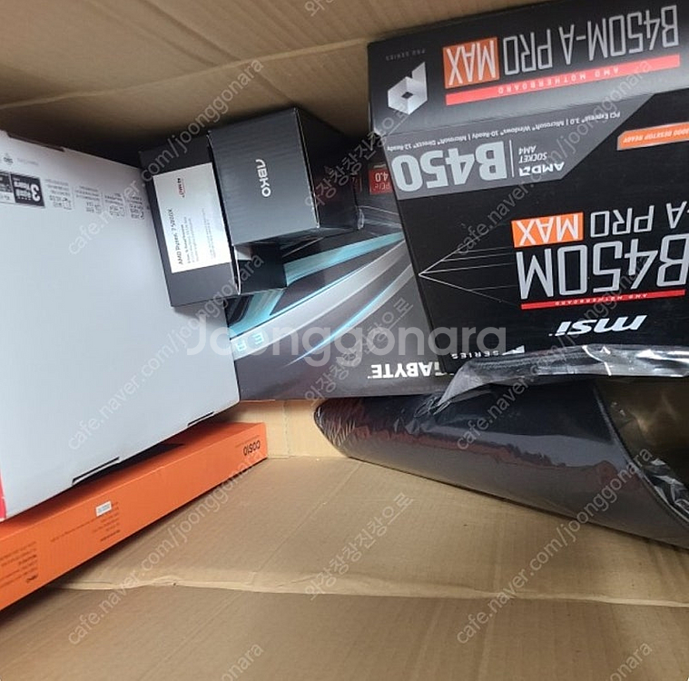 R7 5800X, RX6600XT 본체 및 모니터 2대...--1