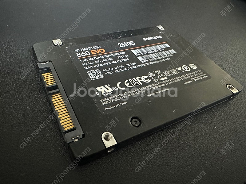 삼성 860 EVO SSD 250G 팝니다--0