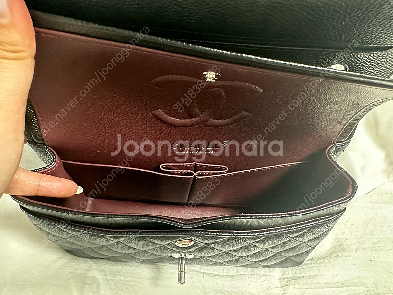 샤넬 클래식 스몰 은장 판매합니다.--2