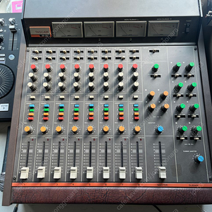 TASCAM M-30구합니다 빈티지믹서 구합니다.