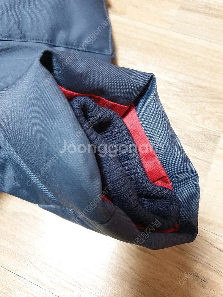 피레넥스 패딩 s사이즈--4