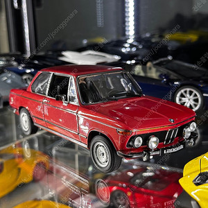 1:18 오토아트 bmw 2002 레드 다이캐스트 (교쇼,엑소토,bbr,cmc)