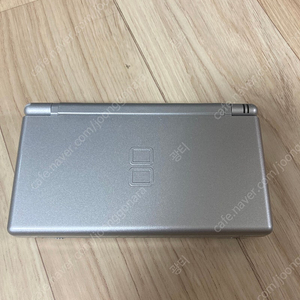 닌텐도 ds lite 실버 기기