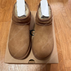 UGG 어그 울트라 미니 - 체스트넛 / US6 (230mm)