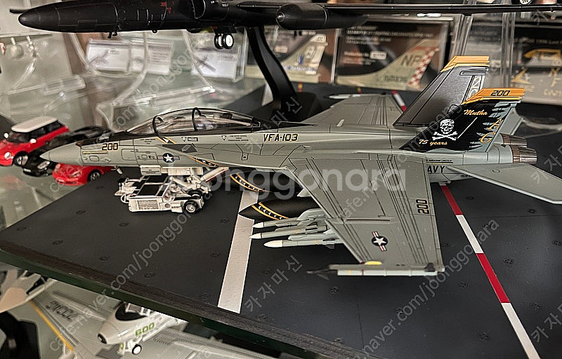 하비마스터 F-18 졸리로저스 75주년 HA5113--0