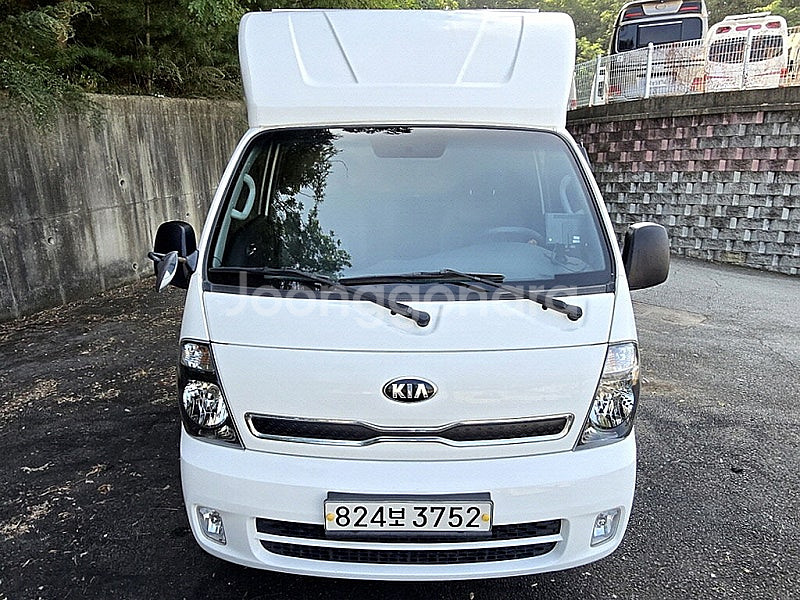 19년형 봉고3 탑차 기반 3인승 캠핑카 DC에어컨, ...--1